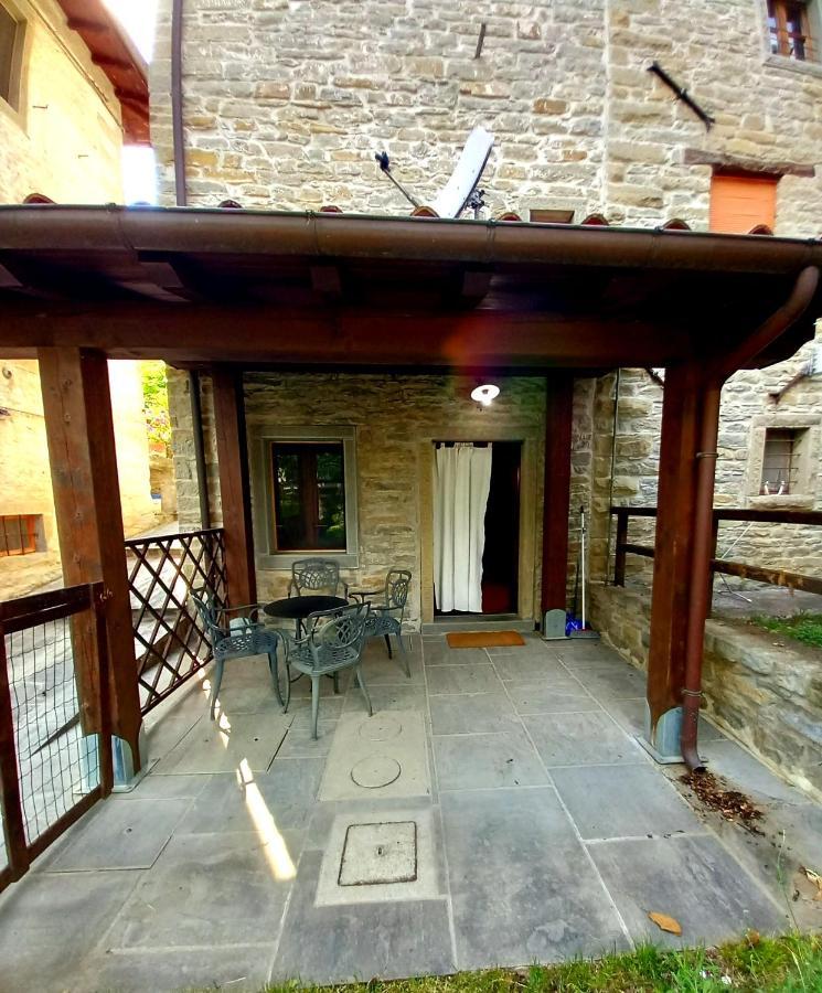 Апартаменты Casina La Quercia Санта-София Экстерьер фото